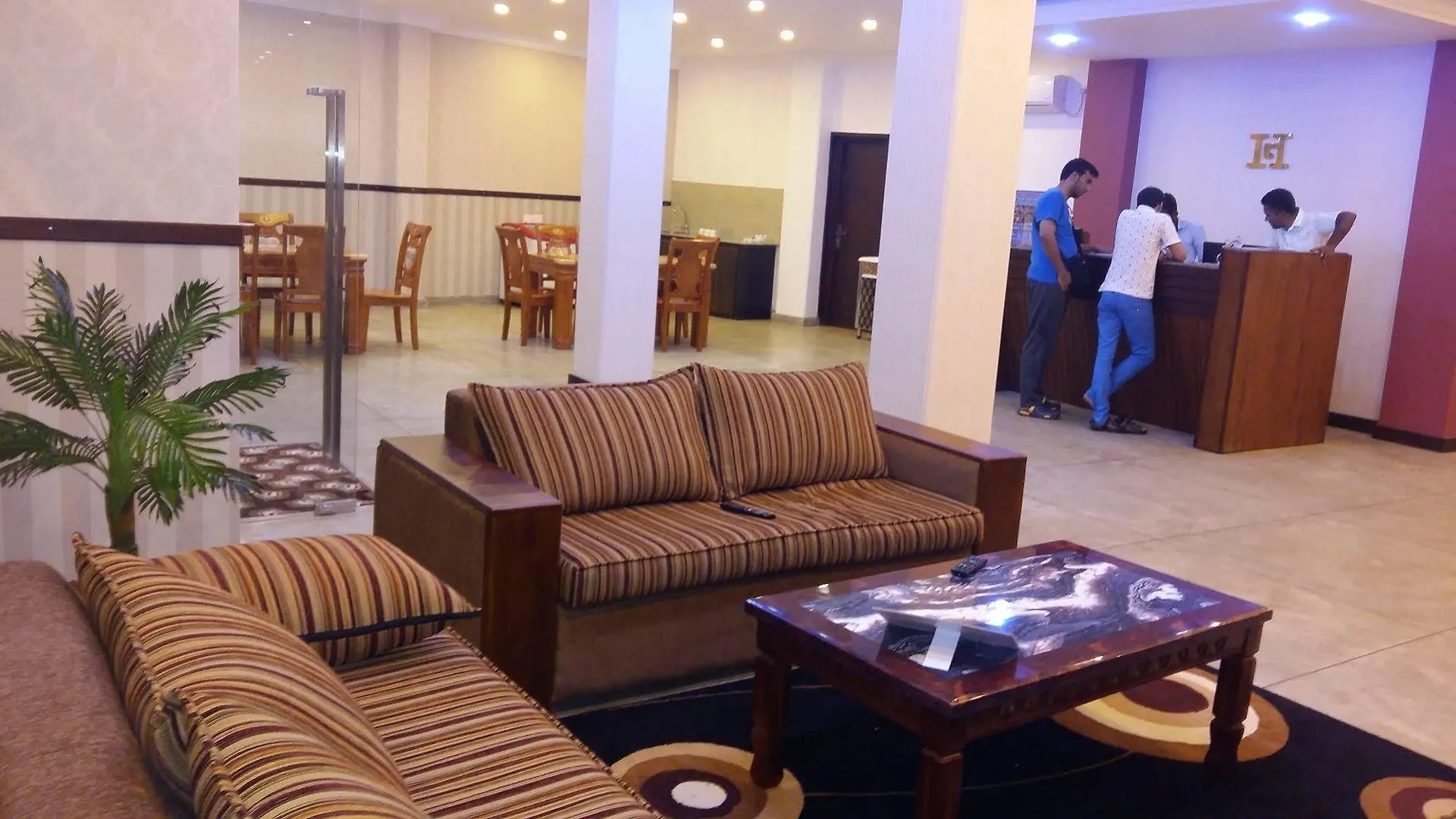 Galaxy City Hotel كاندي