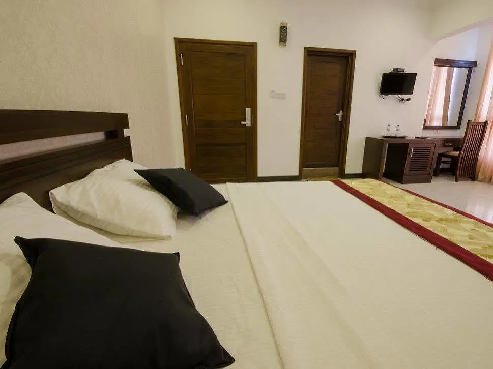 Galaxy City Hotel Kandy Sri Lanka