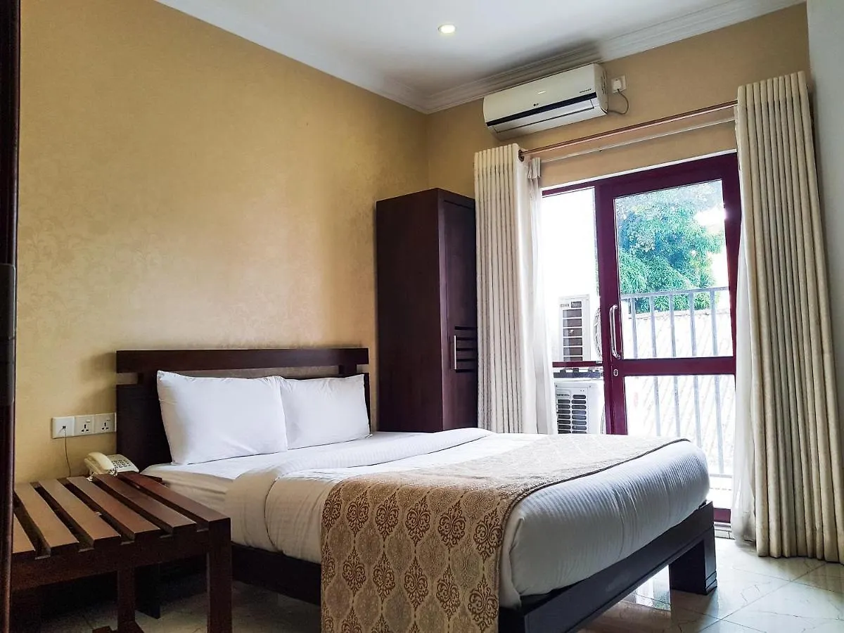Galaxy City Hotel Kandy